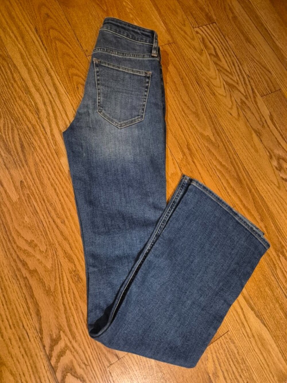 WOMEN JEANS SIZE 24 LIGHTLY STONEWASHED J.CREW  SKINNY FLARE NEW WITH TAGS